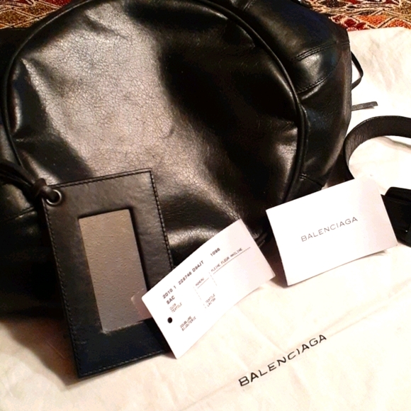 AUTHENTIC BALENCIAGA LARGE AGNEAU BAG - Picture 7 of 10